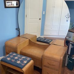 Antique 1940’s Bed Room Set: Bed/Vanity-Dresser