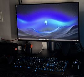 Alienware AW2725DM 27” IPS LED QHD Monitor