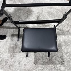 Keyboard Stand and chair READ DESCRIPTION