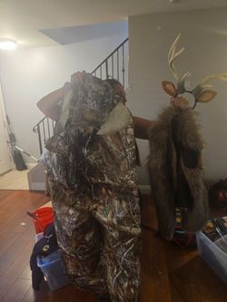 Hunter and Deer couple custome