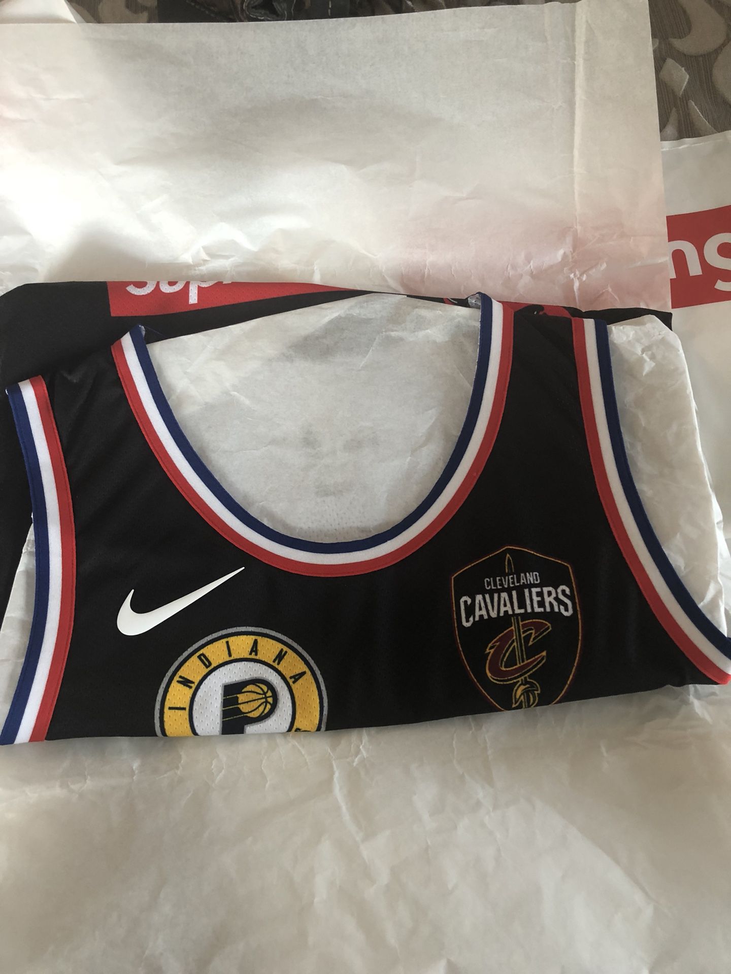 NBA x supreme collab size large jersey!!! New!!! Authentic!!!
