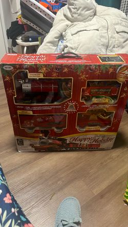 Happy holiday express by Eztec 29 pieces 