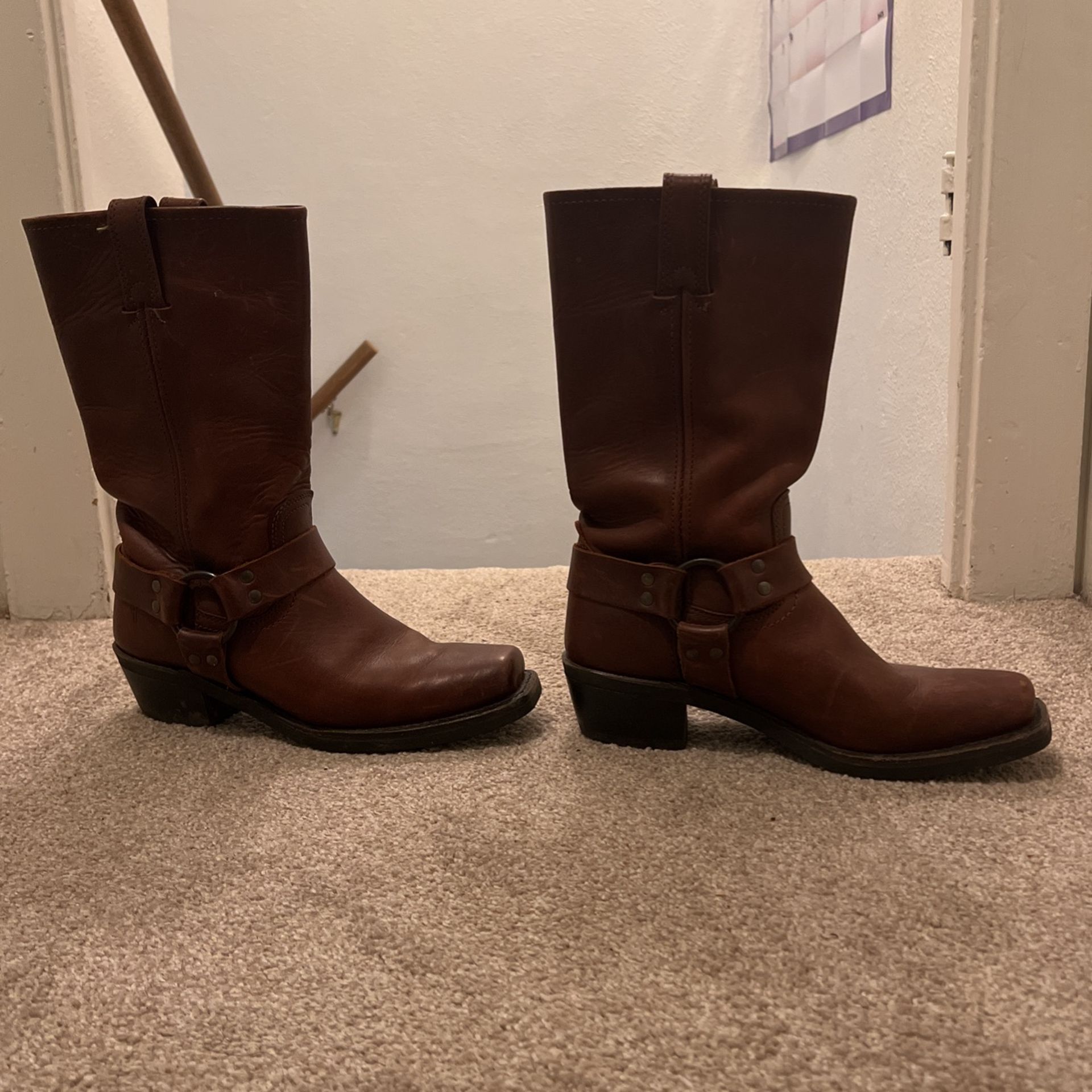 Frye boots Size 8