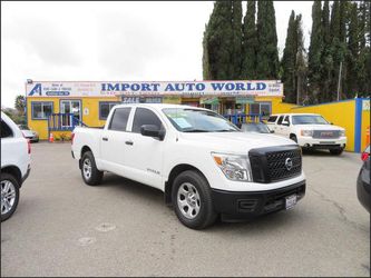 2018 Nissan TITAN