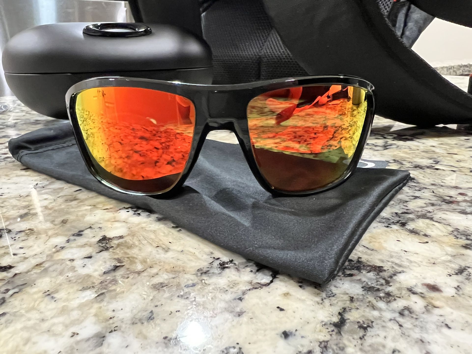 Oakley Split Shot Prizm Polarized Sunglasses 