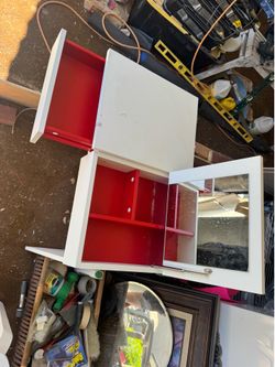 Desk/vanity and stool