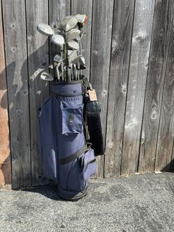 Golf clubs.  Set Of 27 Pcs 