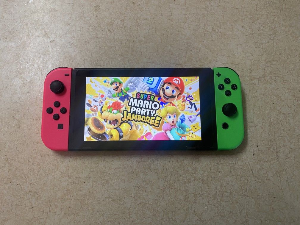 SWITCH V2 with 512GB and Over 100 SWITCH GAMES
