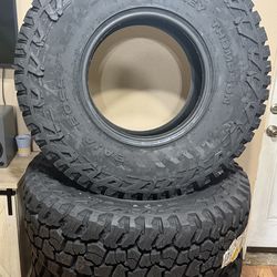 Baja Boss AT 37x12.50R17LT