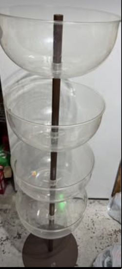 Retail display, product display, boutique, store fixture, display