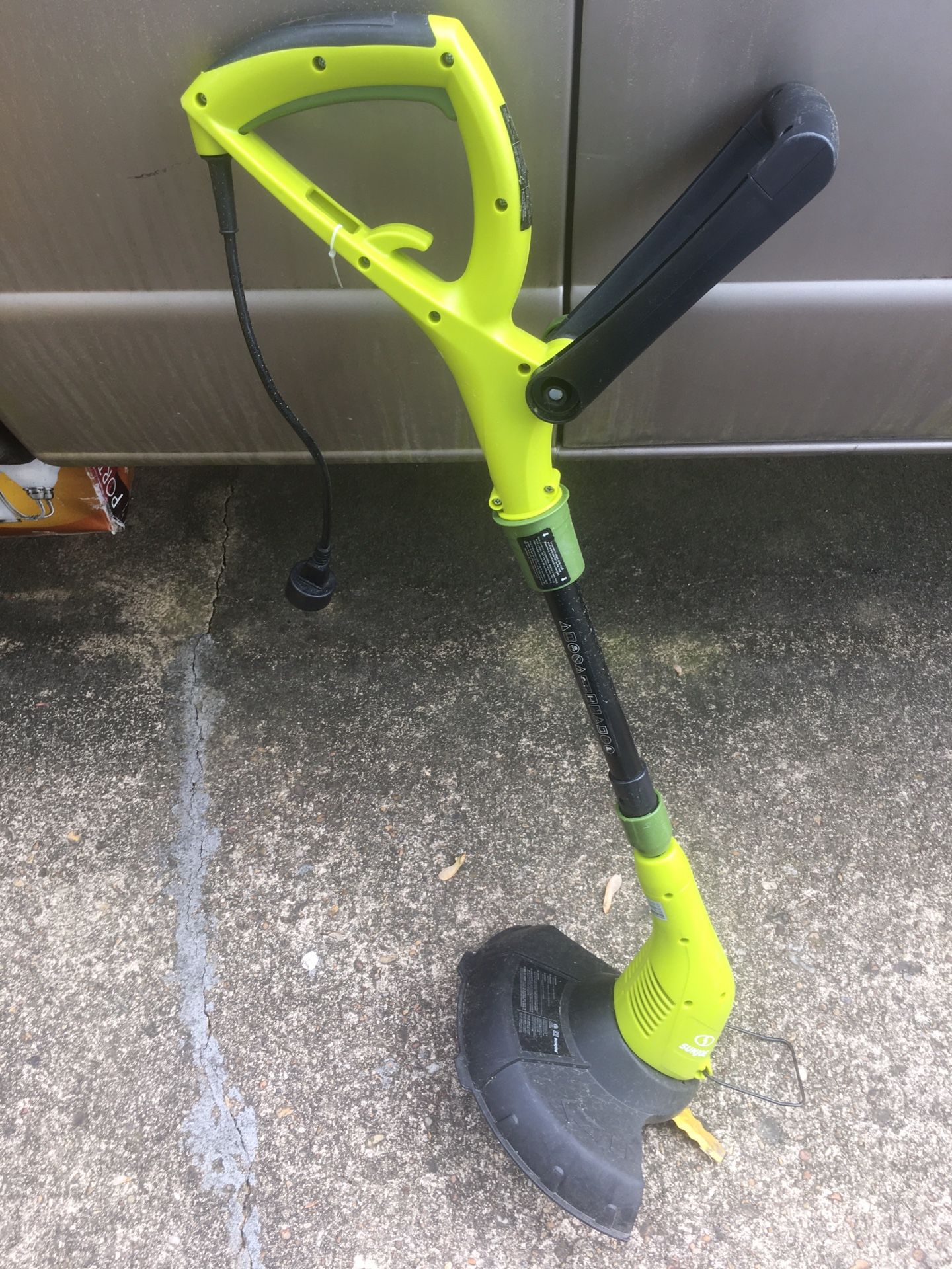 Lnew Hi powered Weedwhacker only $45 firm