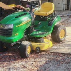 John DEERE 