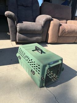 Pet carrier