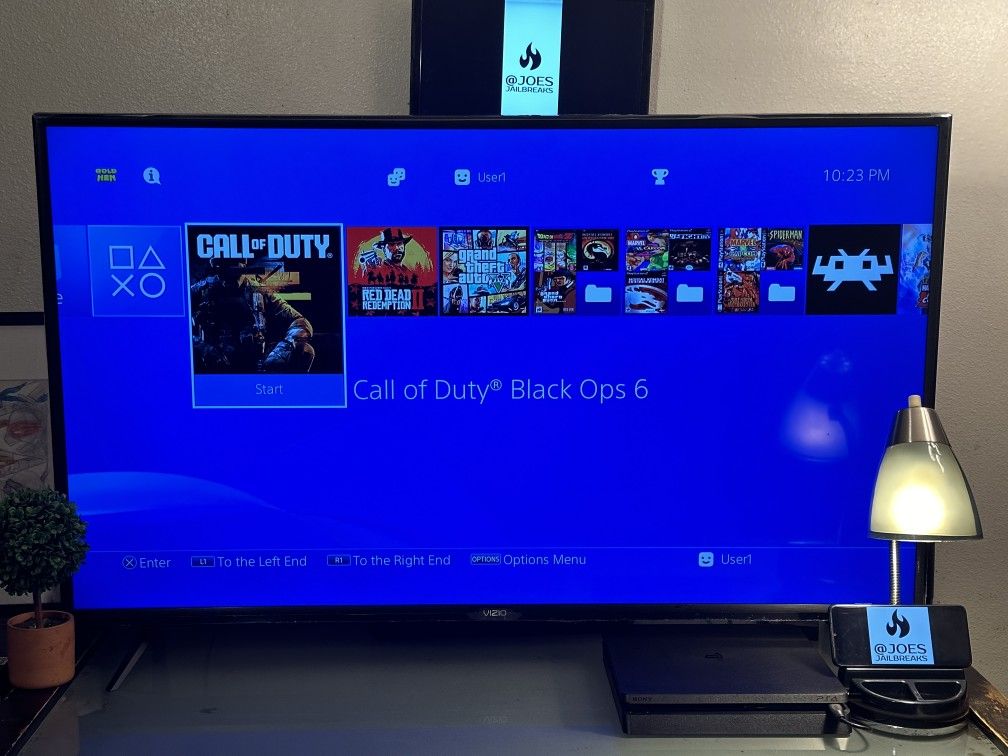 PlayStation 4 PS4 With Many Games