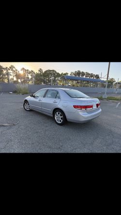 2004 Honda Accord