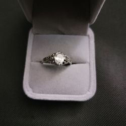 925 Silver Ring Size 9