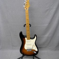2001 Fender Stratocaster STD Electric Guitar Brown Sunburst
