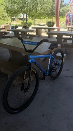 throne goon 29 inch fixed gear