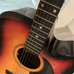 Guitar Willow Lansky 