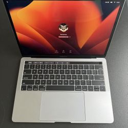 MacBook Pro 2019, 13 Inch, 250 GB