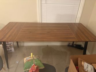 Dining table - free