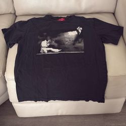 Elvis T-Shirt, Size Large.