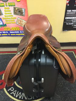 Collegiate English Saddle