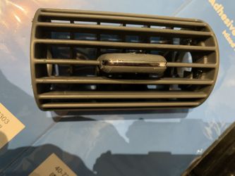 Mercedes Benz Clk 350 Dash Air Conditioner Vent