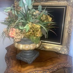 Floral Planter And Wall Art/ Frame 