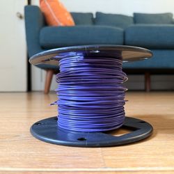18 AWG TFN Solid Wire ; Purple