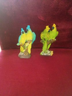 2 Mccaw Figurines