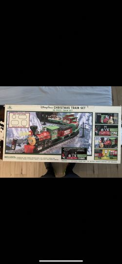 Disney Christmas Train 