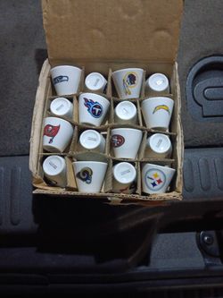 NFL Mini Ceramic Cups 32pcs