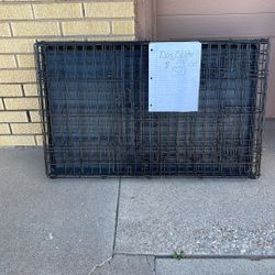 Dog Kennel / Crate 