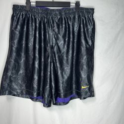 Nike Kobe Dri-Fit Reversible Short Mens Black Purple Black Mamba Mens 34 Large??