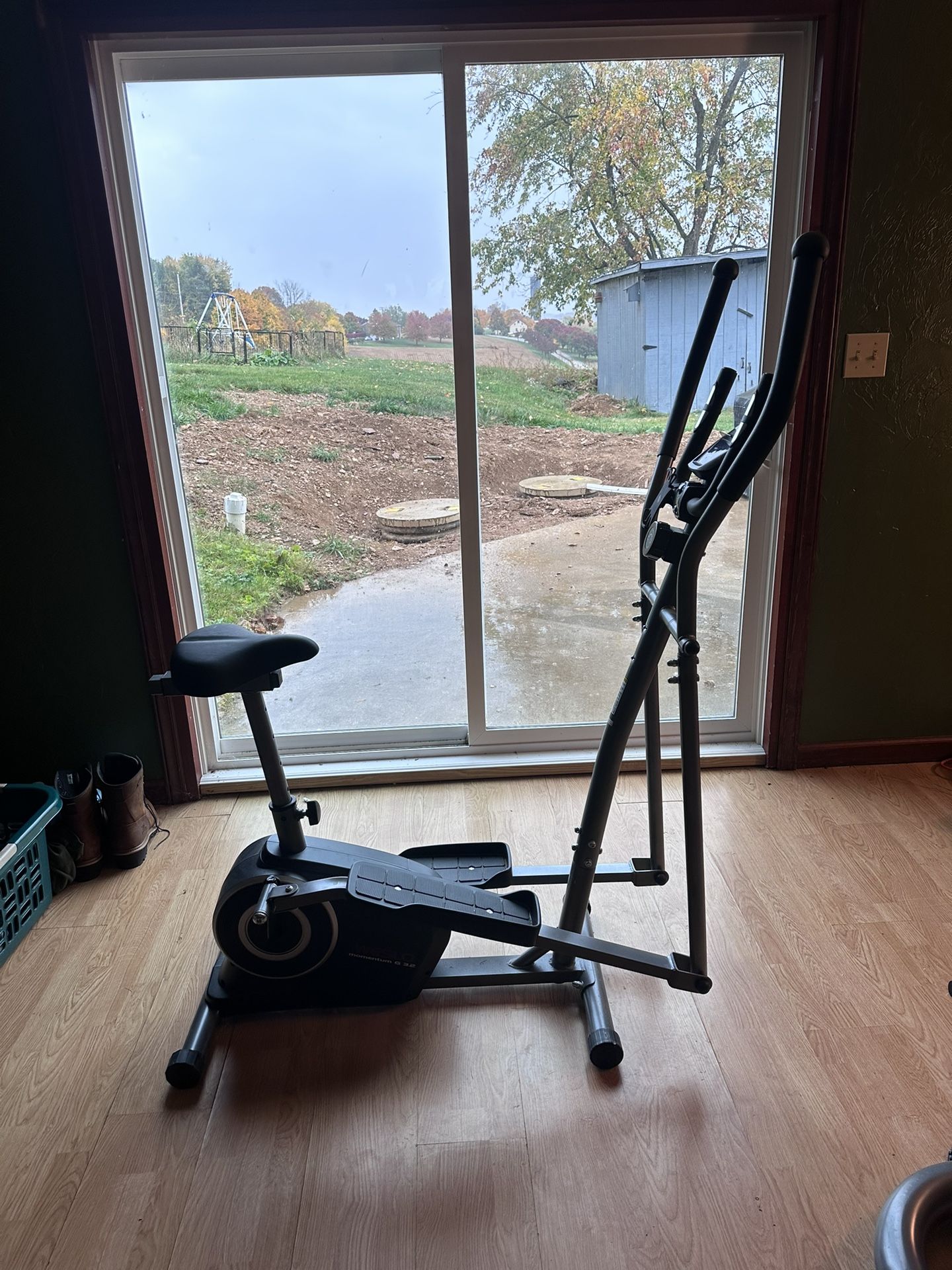 New Weslo Elliptical Bike 