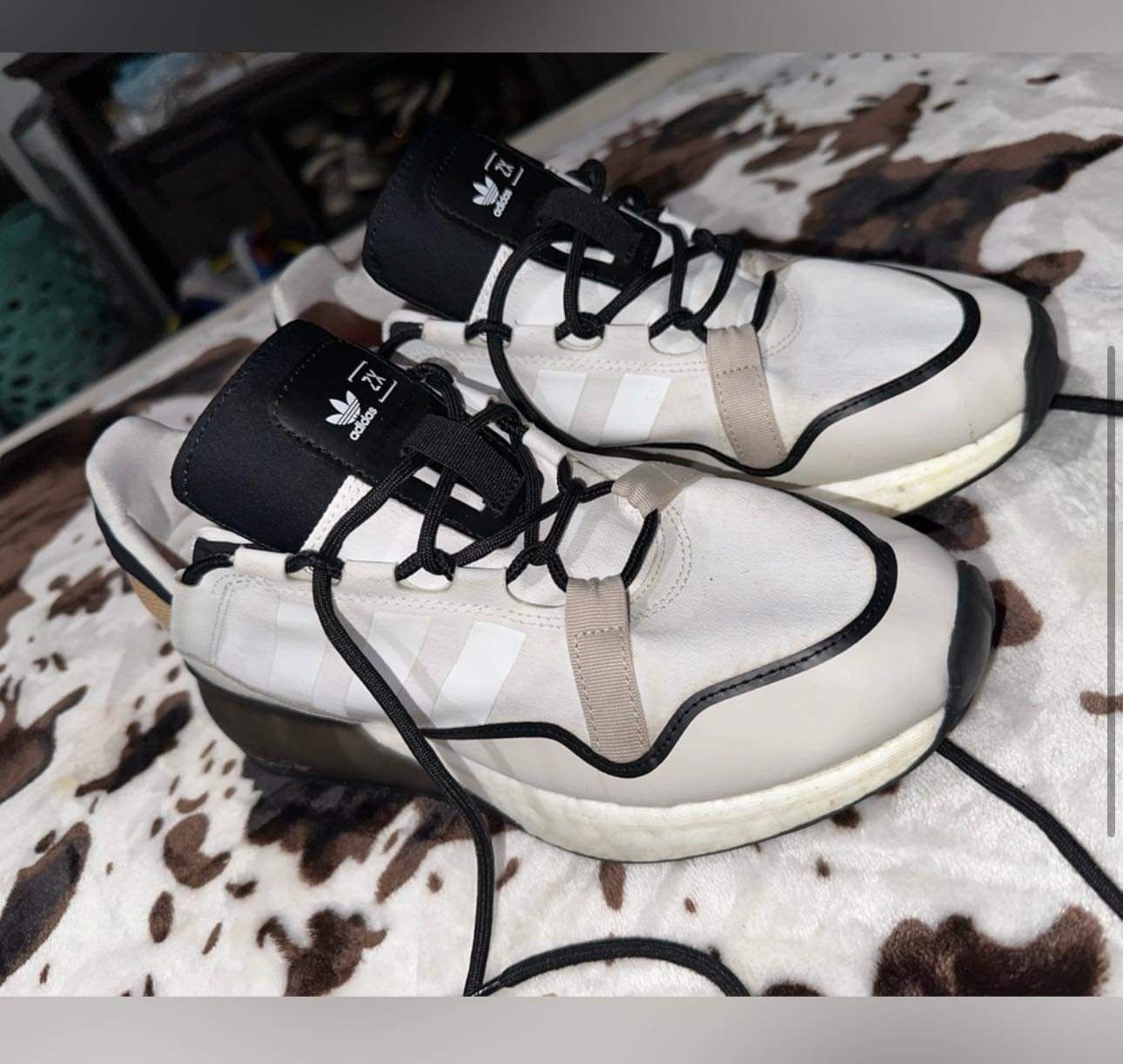 Boys Adidas Sneakers