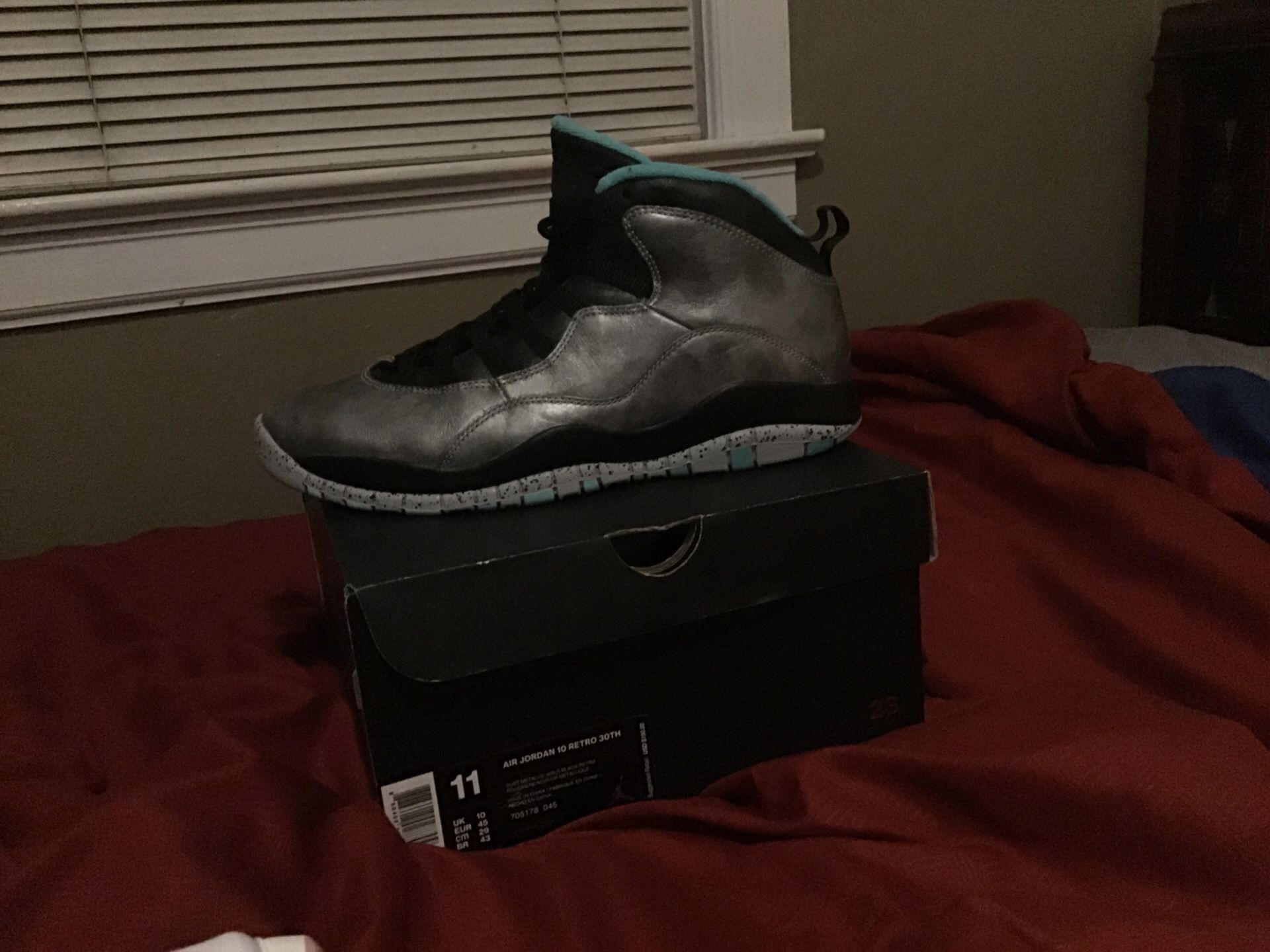 Jordan 10 Retro 30th Lady Liberty size 11