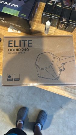 Cooler Master Elite Liquid 240 AIO Liquid CPU Cooler