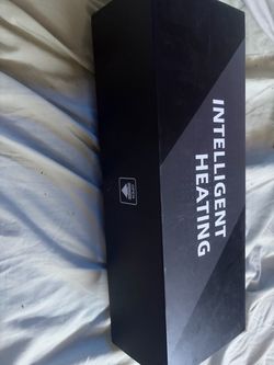 Intelligent Heating Gloves in Box