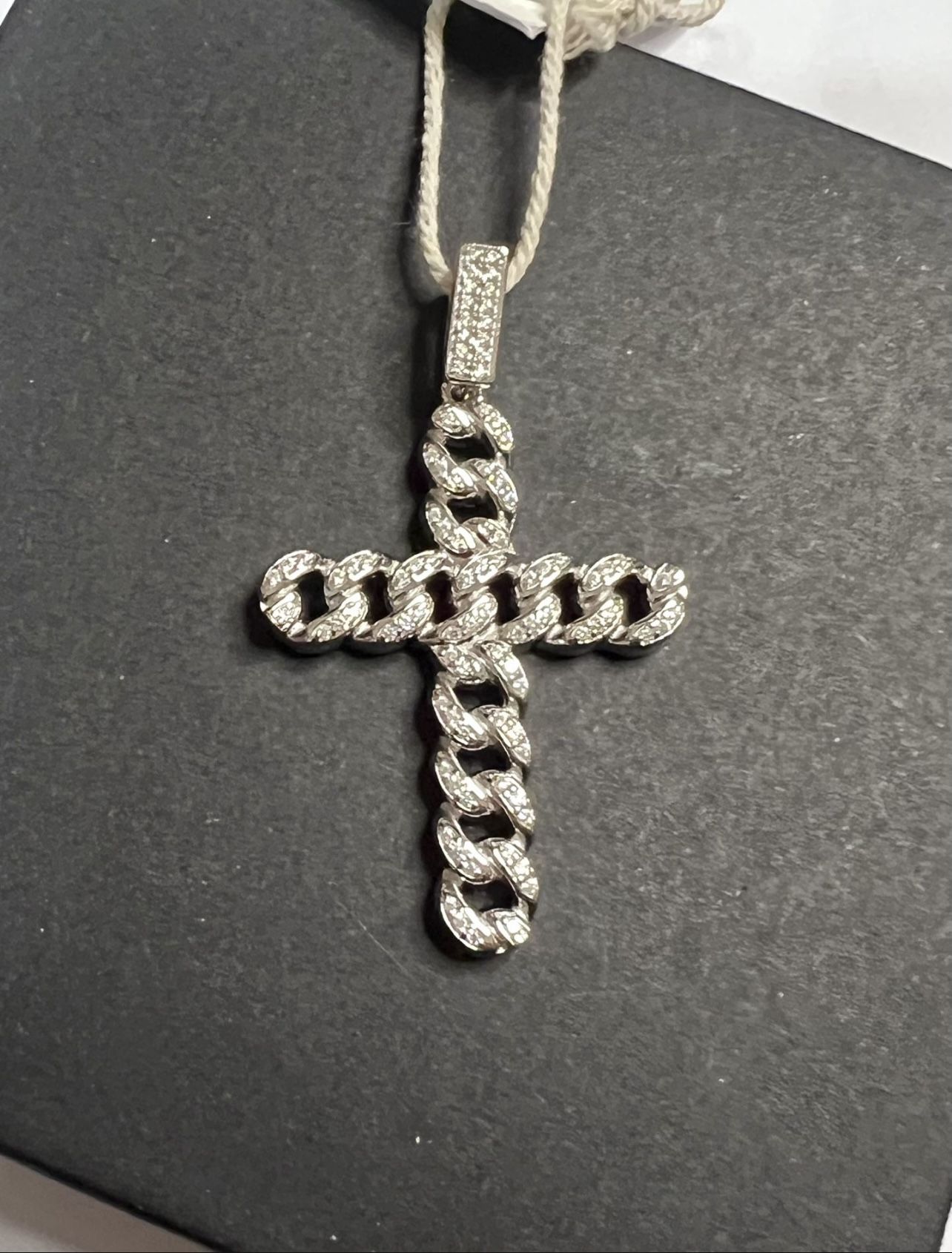 925 Sterling Silver Cuban link CZ Cross pendant brand new