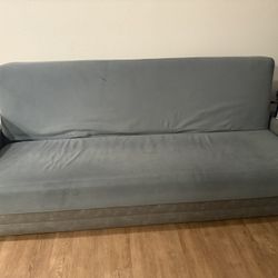 Free Sofas With Storage 