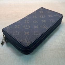 Louis Vuitton Zipper Wallet For Women 