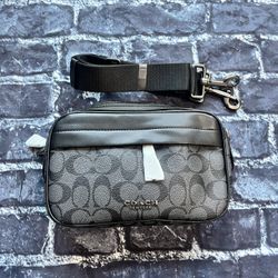 coach travel messenger bag black