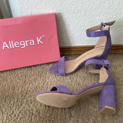 Purple women’s Heels (Sz 7)