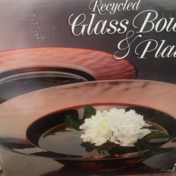 Glass platter $10