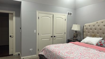 King bedroom set- need to go asap!!