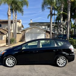 2012 Toyota Prius V