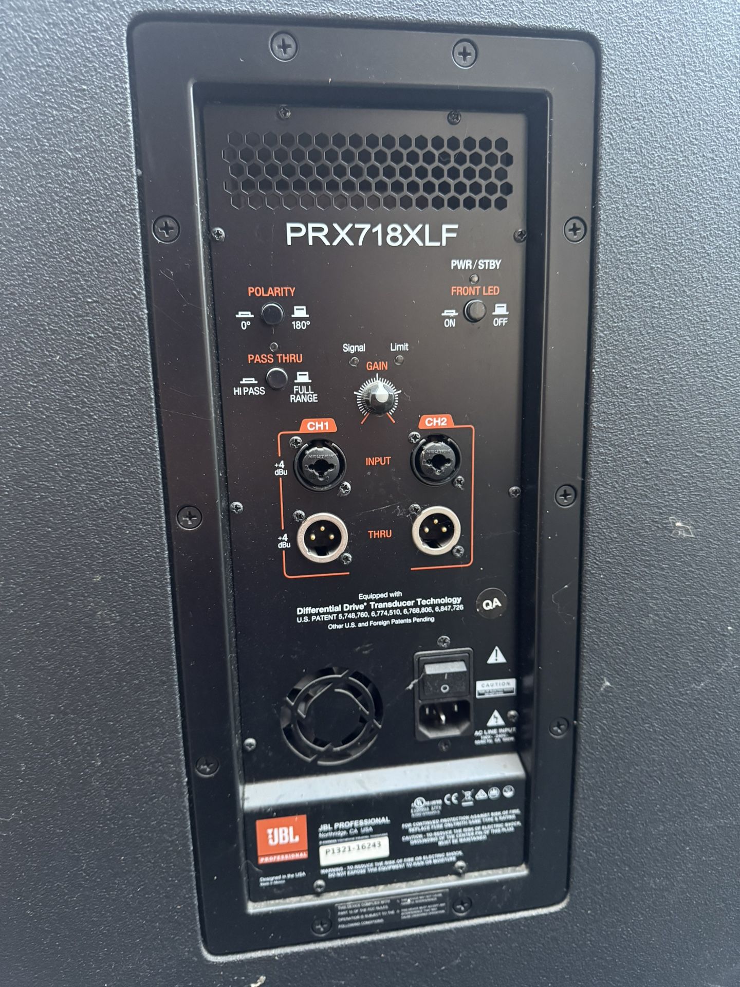 Jbl Professional Prx718xlf Jbl JBL PRX718XLF 18 Self-Powered Low