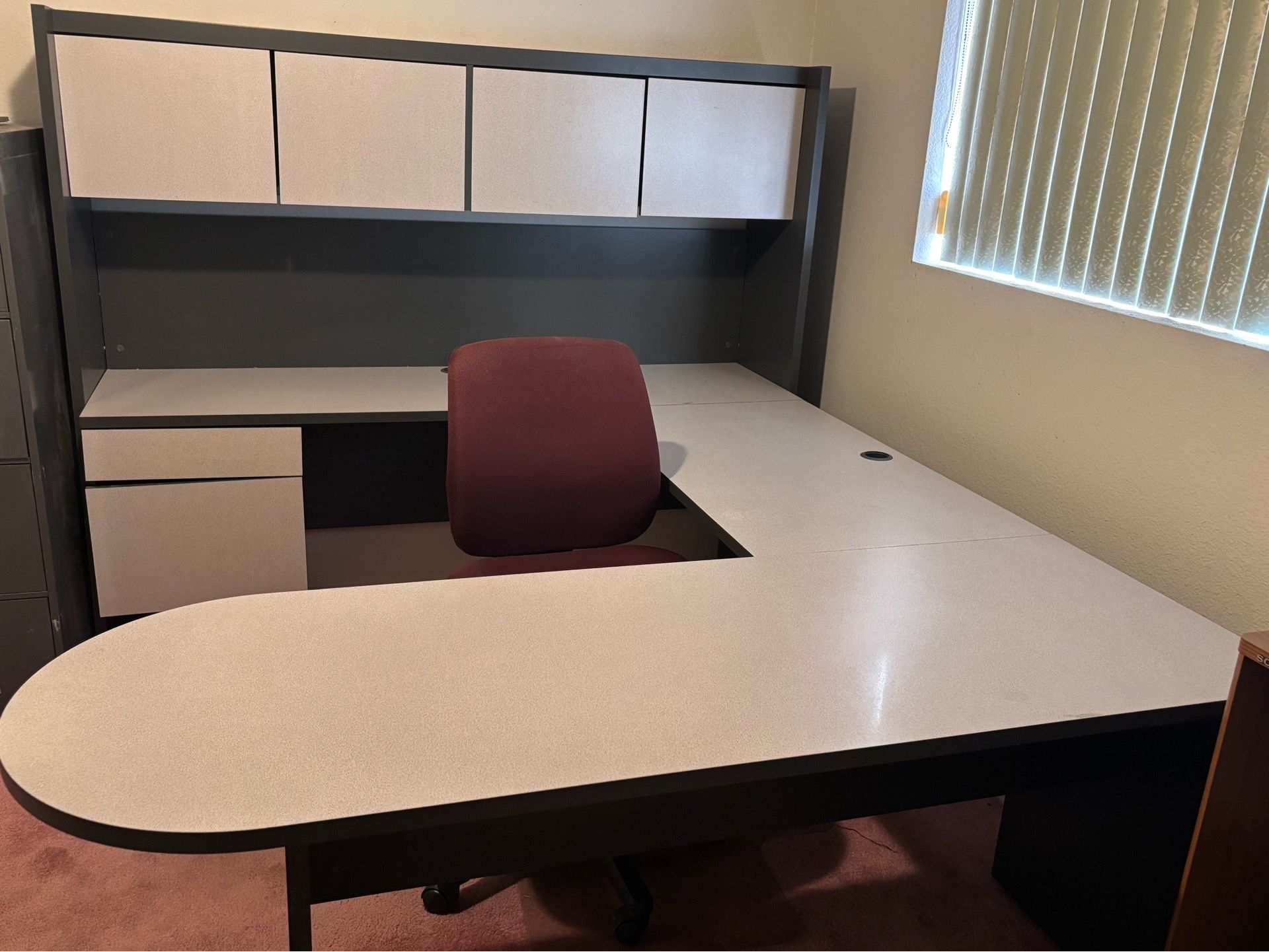 Worksp Large U-Shaped Office Desk with Storage Hutch & Chair – Complete Worksp ...
